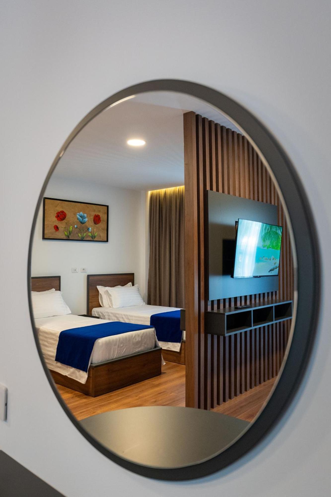 Acros Resort Вльора Екстер'єр фото