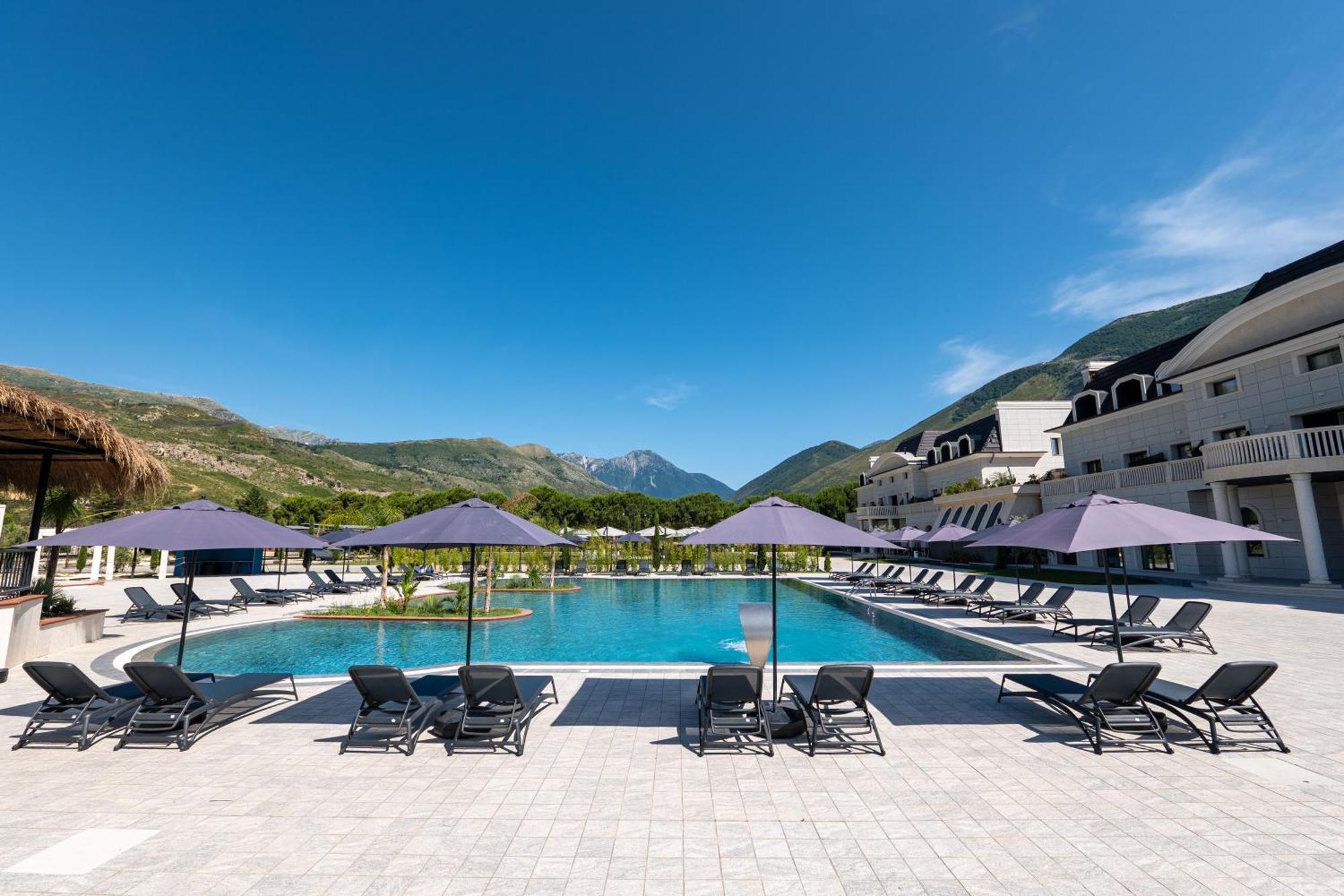 Acros Resort Вльора Екстер'єр фото