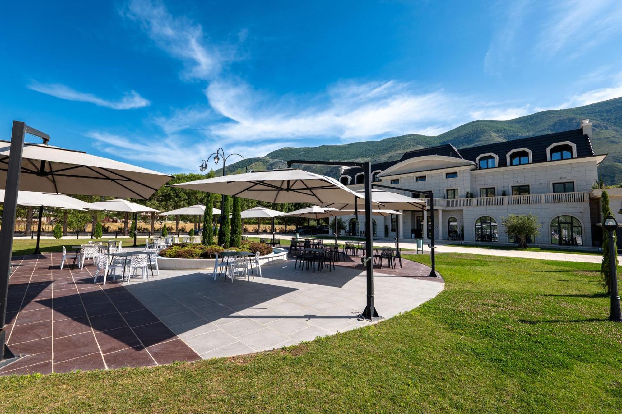 Acros Resort Вльора Екстер'єр фото