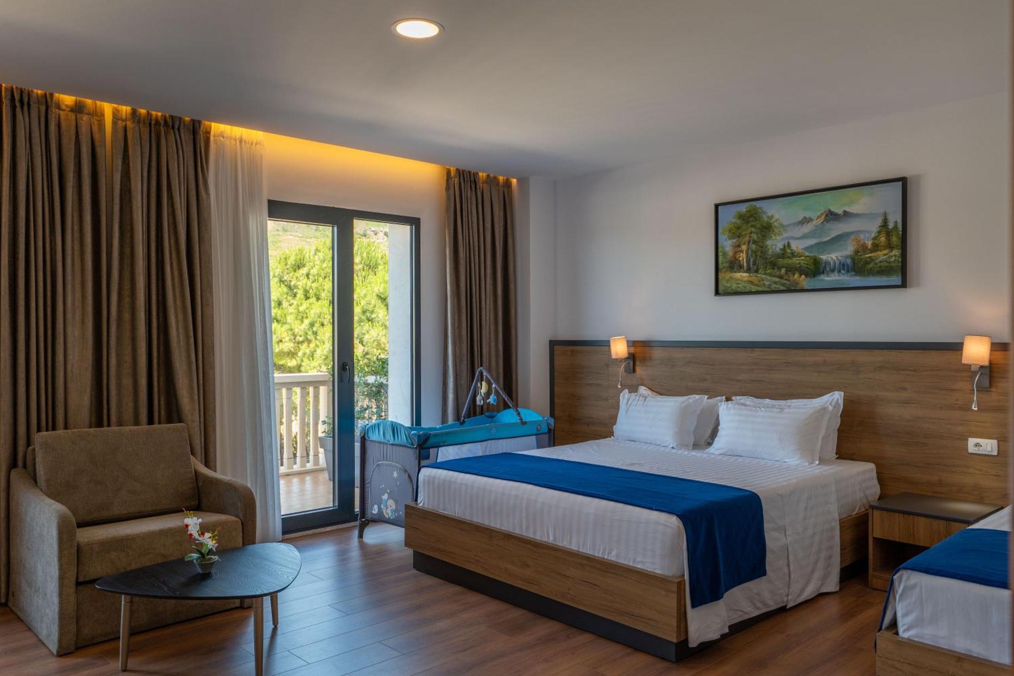 Acros Resort Вльора Екстер'єр фото